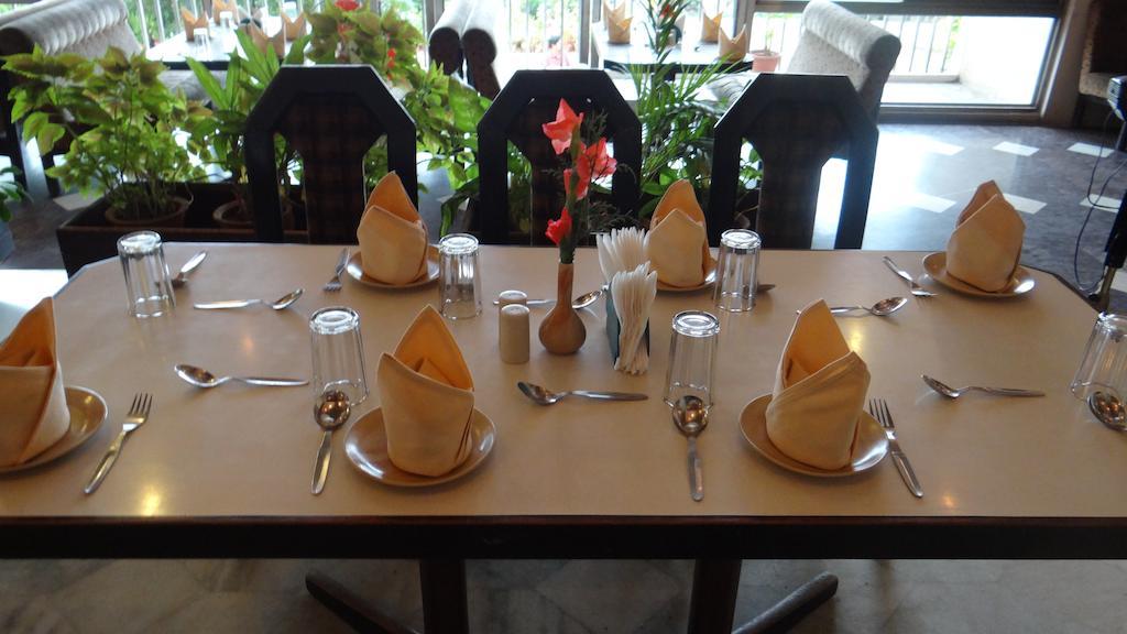 Hotel Paradise - Mysore Dasaprakash Group Экстерьер фото